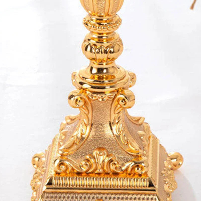 European Style Gold Candlestick Alloy Dinner Wedding Hotel ingle